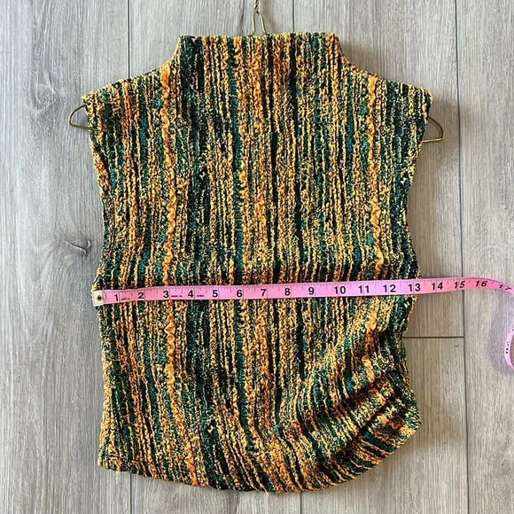 Zara | Cropped Tank/Shell - Picture 3 of 6